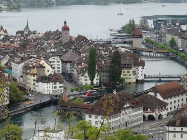 Qué hacer en Lucerna paseando por la bella ciudad medieval