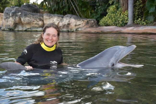 Georgina Elustondo, periodista especializada en viajes, en Discovery Cove