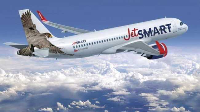 JetSMART vuelos ilimitados: como funciona la membresia avion de JetSMART en vuelo durante el lanzamiento de su membresia de vuelos ilimitados
