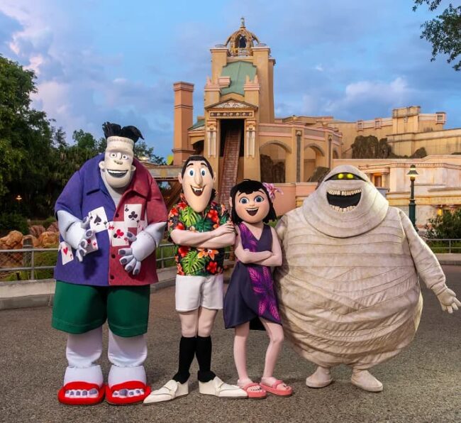 SeaWorld Spooktacular 2026: Halloween familiar en Orlando Personajes de Halloween durante SeaWorld Spooktacular en SeaWorld Orlando